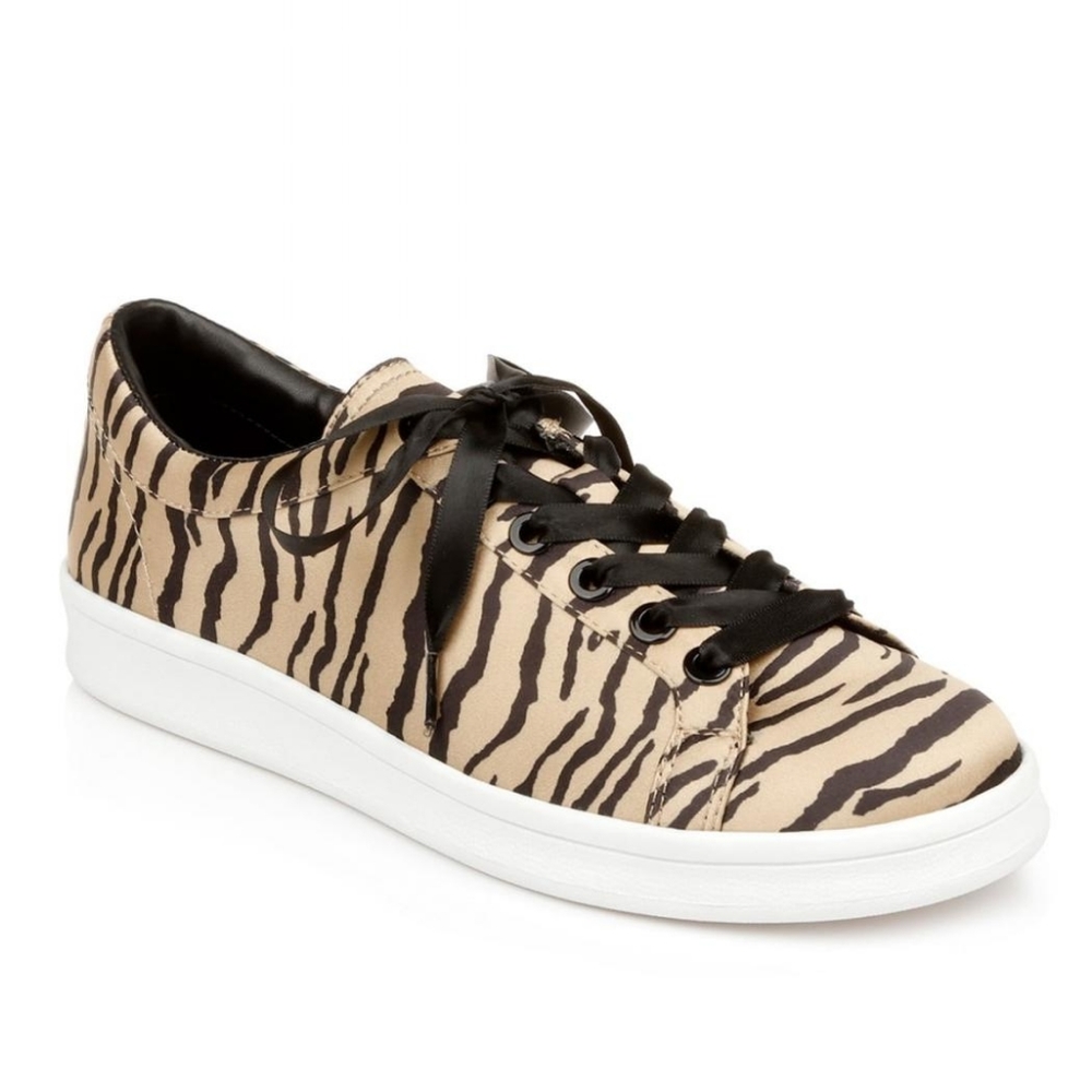 *NWB* Rampage Holly Lace-up Sneaker, 8